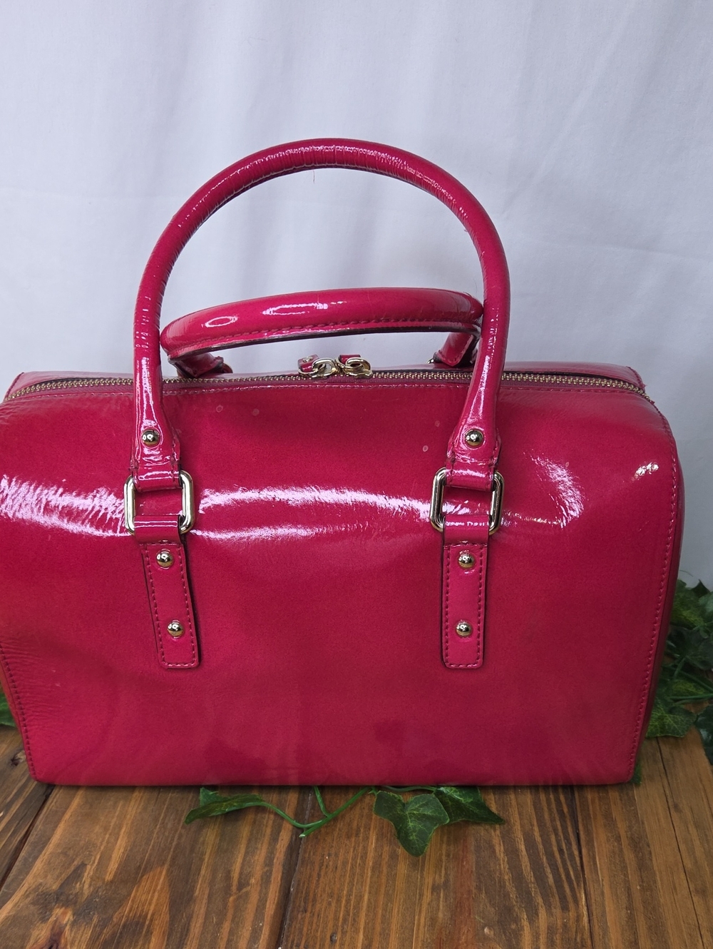 kate spade. Hot Pink Patent Leather Satchel with Gold Hardware. Beautiful - Picture 3 of 16